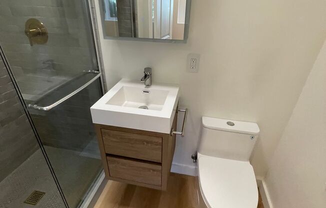 Studio, 1 bath, 312 sqft, $2,095, Unit 04