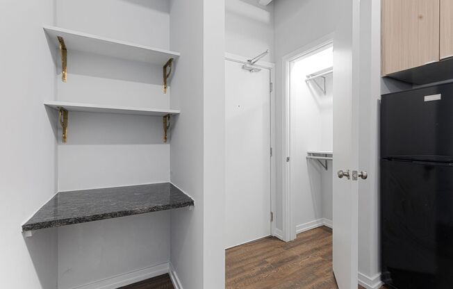 Studio, 1 bath, 172 sqft, $1,475, Unit 105