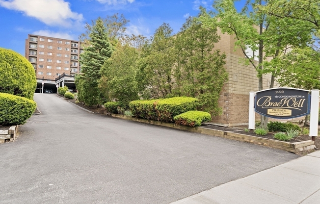 2 beds, 2 baths, 800 sqft, $2,500, Unit 602