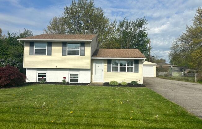 Check out this 4 Bedroom 1.5 Bath West Area of Lorain.