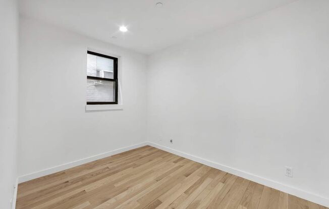 2101 8 AVE