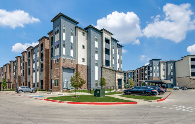Palladium Oak Grove