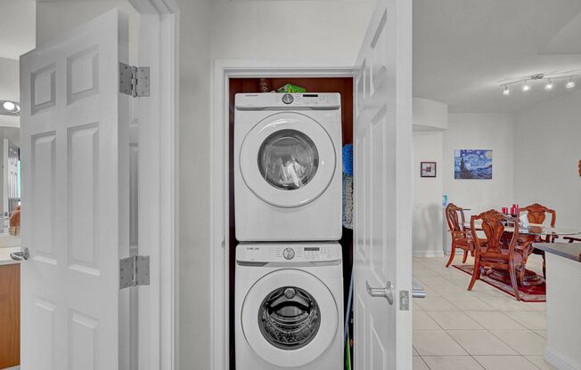 1 bed, 1 bath, $1,925, Unit # 811