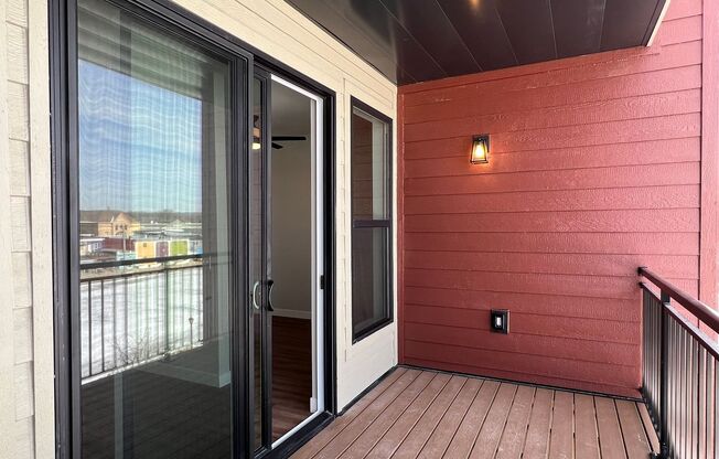 Studio, 1 bath, 532 sqft, $1,400, Unit WR 305-312