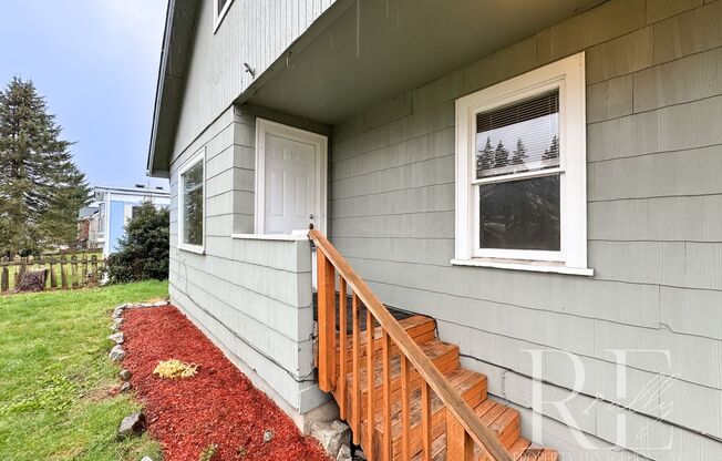 Charming & Spacious: A Home Full of Character and Warmth
