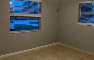 2 beds, 1 bath, $1,550