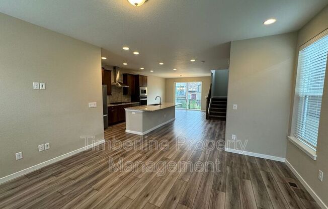 7252 CEDARBROOK LN
