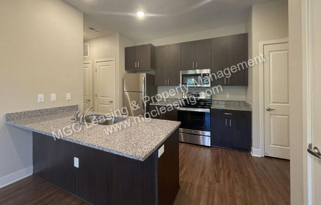 1 bed, 1 bath, $1,077, Unit 5701-2A NE 80th Ter