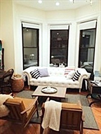 3 beds, 1.5 baths, 1,100 sqft, $5,795, Unit 18