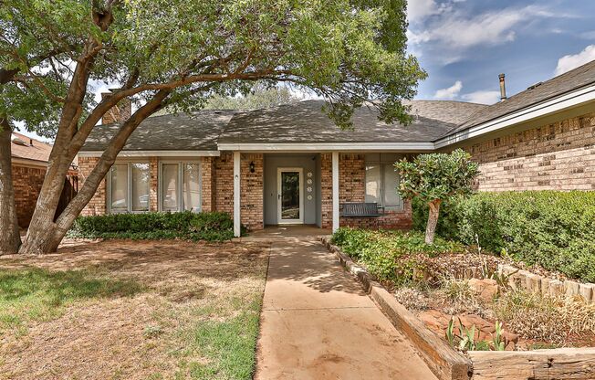 Beautifully Remodeled home in South Lubbock!