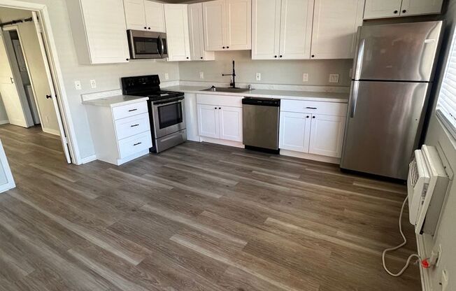 1 bed, 1 bath, 500 sqft, $1,250, Unit F4