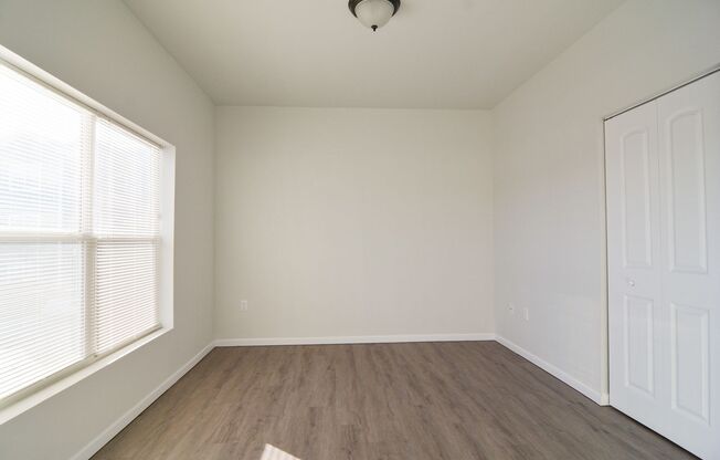 3 beds, 2 baths, 1,153 sqft, $1,349, Unit 1120-315