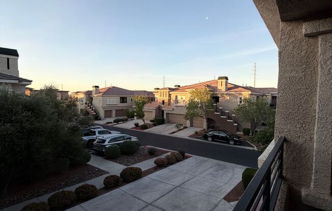 2 beds, 2 baths, $1,775