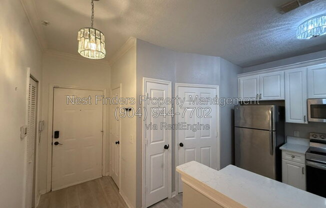 3 beds, 2 baths, 1,355 sqft, $2,000, Unit Apartment 1627