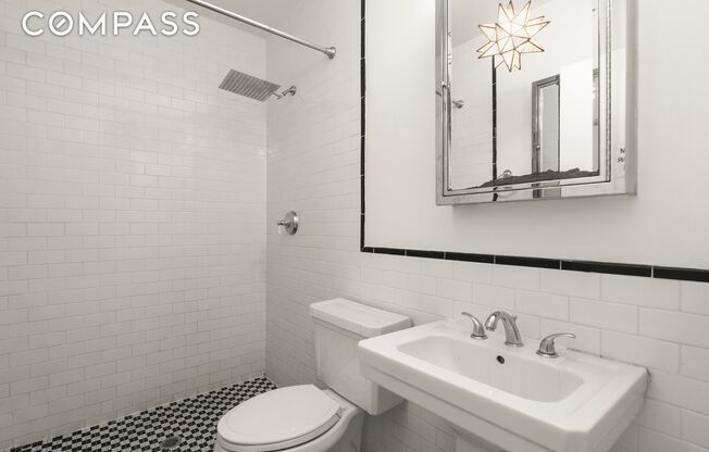 165 CLERMONT AVE