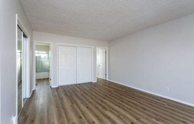 Studio, 1 bath, 444 sqft, $1,525, Unit 30