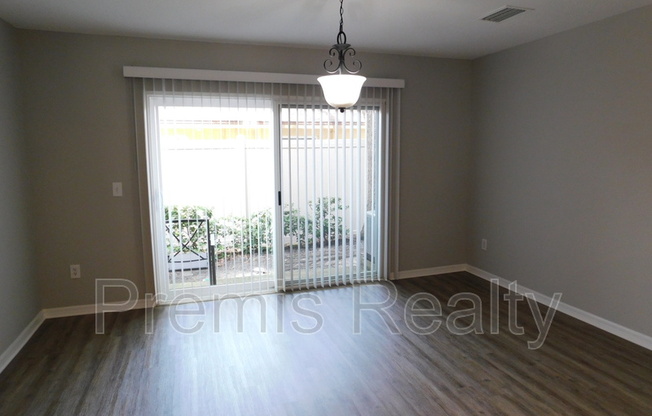 2505 HARN BLVD