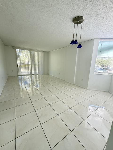 2333 FEATHER SOUND DR