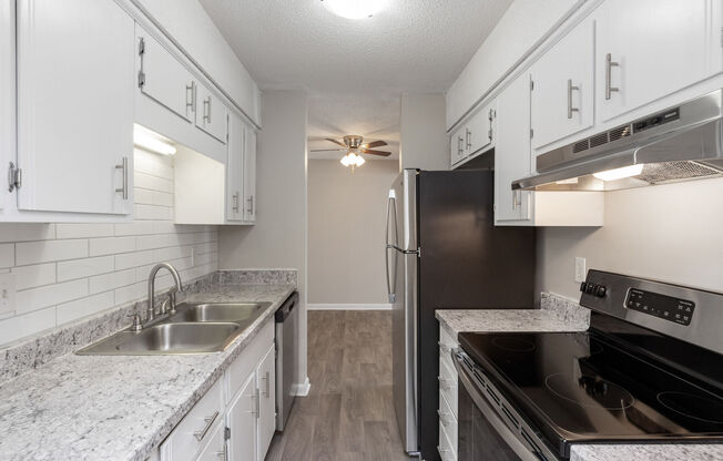 2 beds, 1 bath, 865 sqft, $1,029