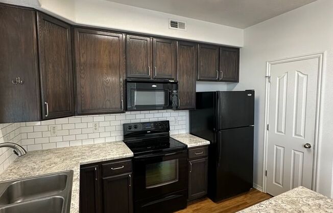 3 Bed 2.5 Bath Townhome for Rent in North Salt Lake