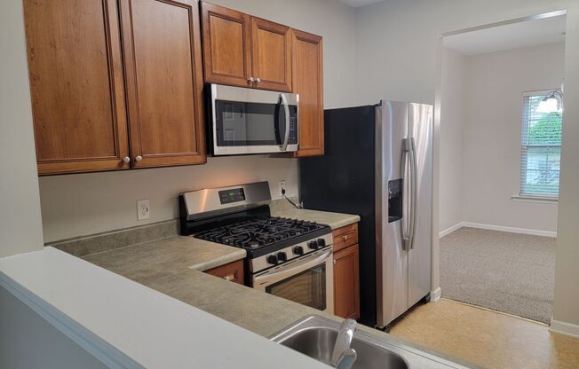 2 beds, 2.5 baths, $1,695