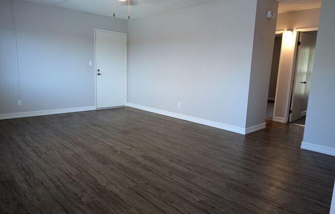 2 beds, 1.5 baths, 865 sqft, $2,640, Unit VP22