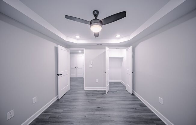3 beds, 2 baths, 1,300 sqft, $2,300