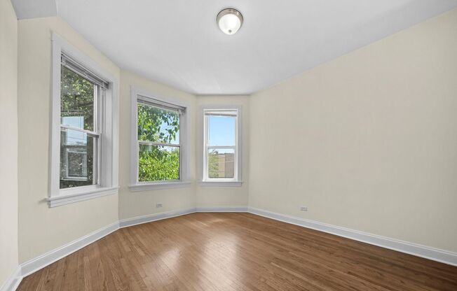 2814 Troy LLC