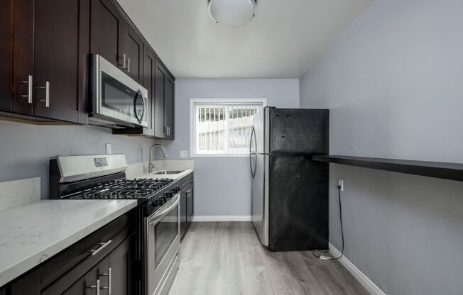 Narragansett Ave-5057