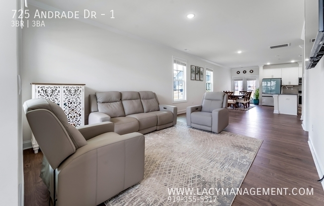725 ANDRADE DR