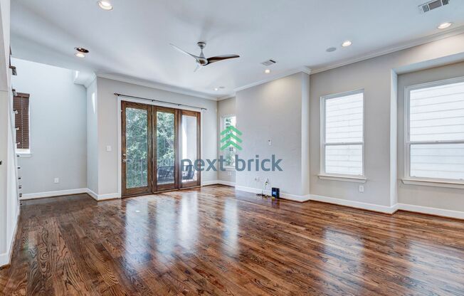3 BEDS & 3.5 BATH SINGLE FAMILY FOR RENT