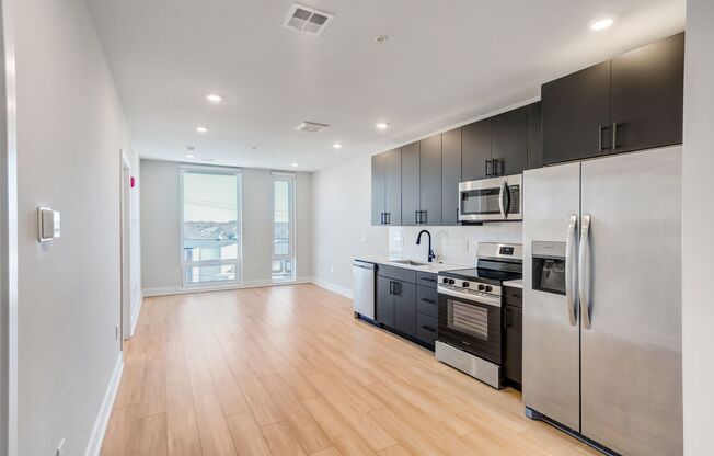 1 bed, 1 bath, 730 sqft, $1,600, Unit 309
