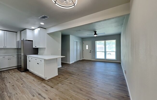 12504 SHORECREST LN