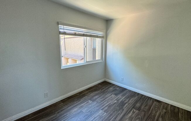 2 beds, 1.5 baths, $2,595, Unit 2215A