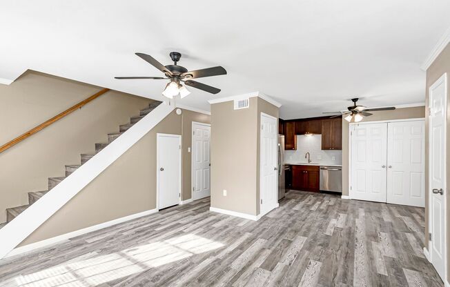 2 Bedroom Townhome located off Jefferson Hwy