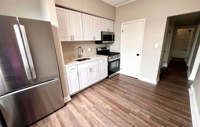 3 beds, 1 bath, 1,400 sqft, $1,495