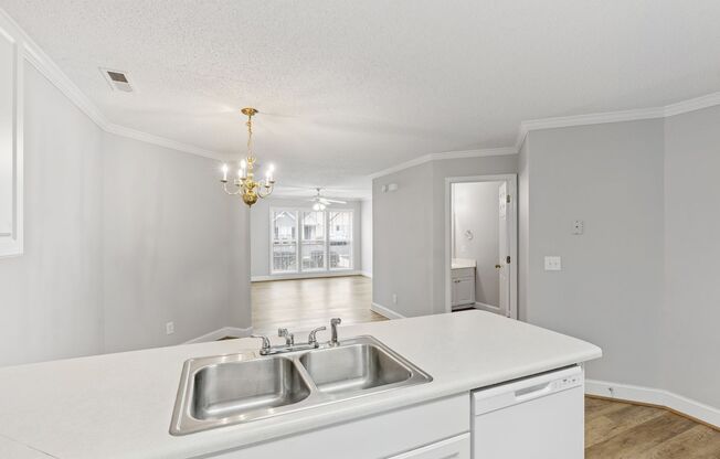 2 beds, 2.5 baths, $1,350, Unit 27 Whitfield Way