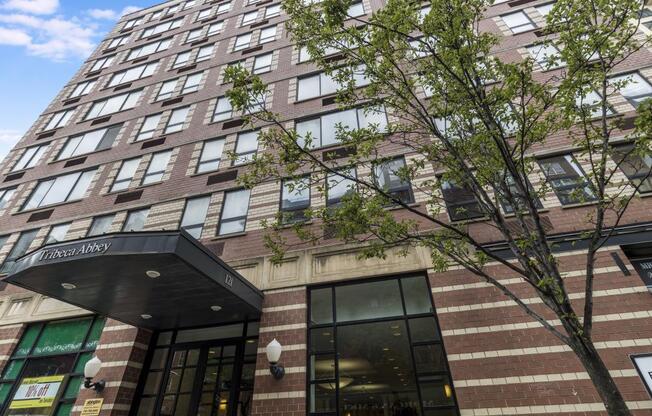 121 Reade St #7D
