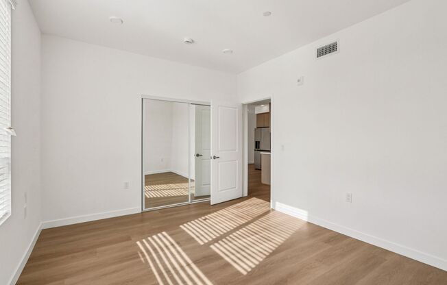 2 beds, 2 baths, 950 sqft, $2,900, Unit 305