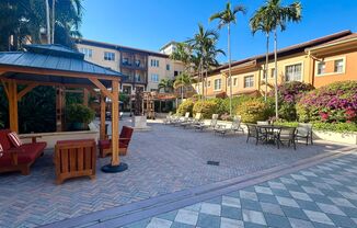 1 Bed/1 Bath Condo in Gorgeous Resort Style Community