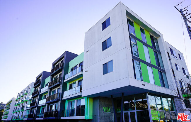 2 beds, 2 baths, 1,104 sqft, $3,695, Unit 426