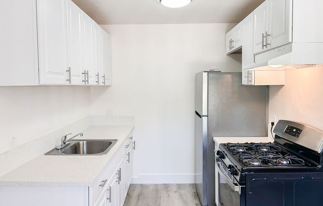 Saratoga Apartments