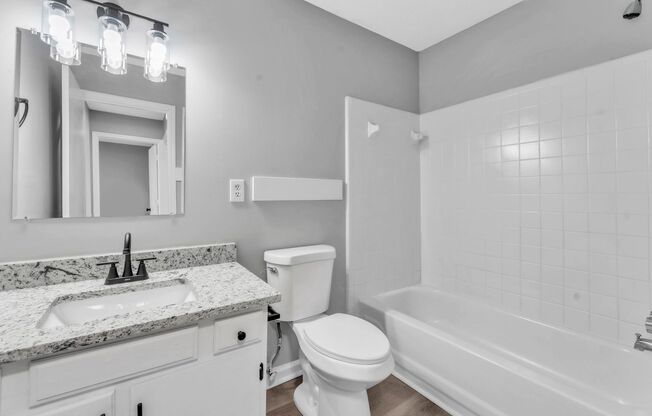 2 beds, 1.5 baths, 1,600 sqft, $1,295