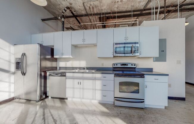 2 beds, 2 baths, 1,158 sqft, $1,550, Unit 411