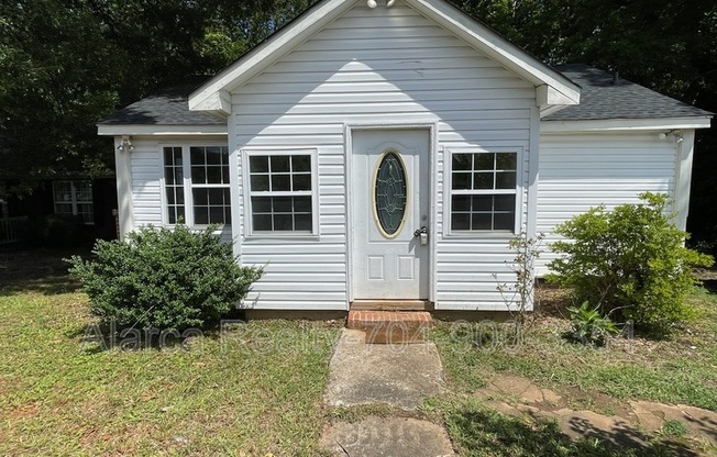 9333 Kendall Dr Charlotte (Mecklenburg County) NC 28214-