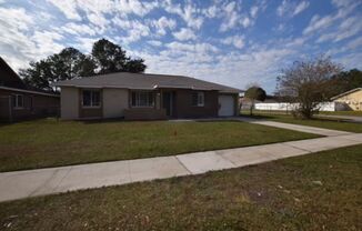 Beautiful 3 bedroom, 2 Baths Single Family Home for rent located at 12200 Connecticut Woods Ct. Orlando, FL 32824