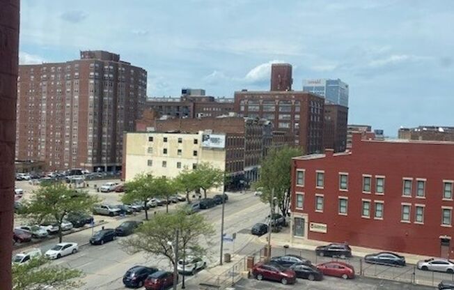 2 beds, 2 baths, 1,028 sqft, $1,499, Unit 406