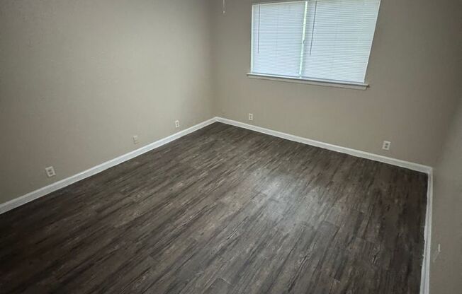 1 bed, 1 bath, 610 sqft, $1,250, Unit 232