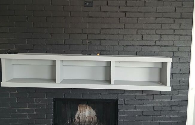 2nd Floor Condo 1 Bedroom and 1 Bath