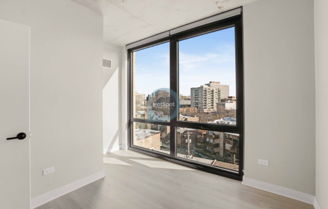 4600 N BROADWAY